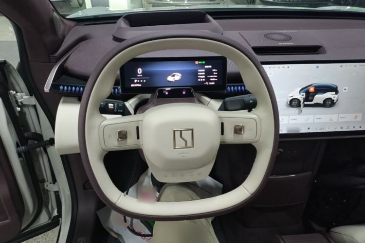 Used Zeekr X 2025 Four-Seater Rear-Drive Cube Version Steering Wheel