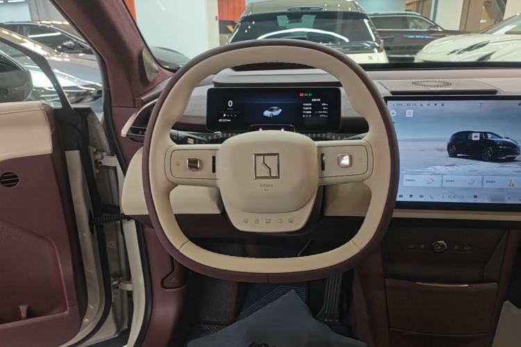 Used Zeekr X 2025 Four-Seater Rear-Drive Cube Version Steering Wheel