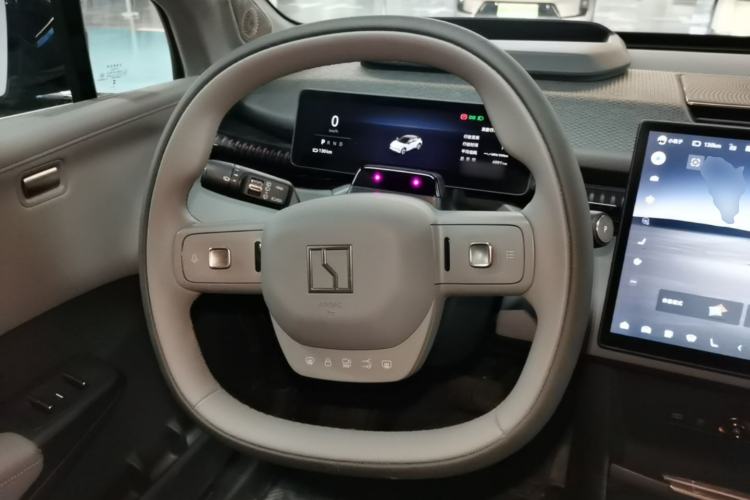 Used Zeekr X 2025 Four-Seater Rear-Drive Cube Version Steering Wheel