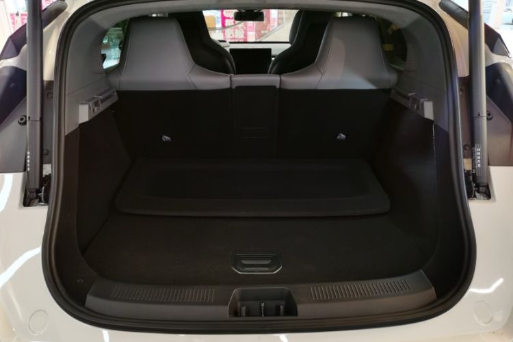 Used Zeekr X 2025 Four-Seater Rear-Drive Cube Version Trunk