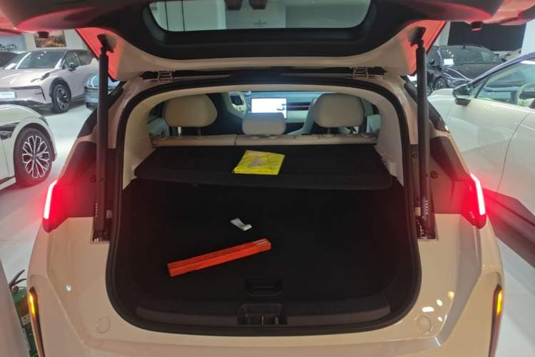 Used Zeekr X 2025 5-Seater Long-Range Version Trunk