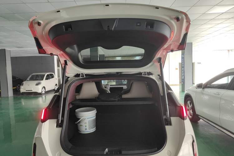 Used Zeekr X 2025 Four-Seater Rear-Drive Cube Version Trunk