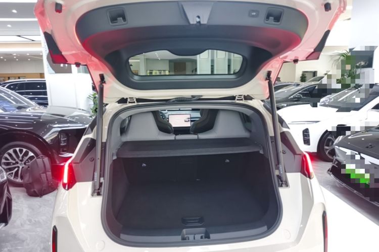 Used Zeekr X 2025 Four-Seater Rear-Drive Cube Version Trunk