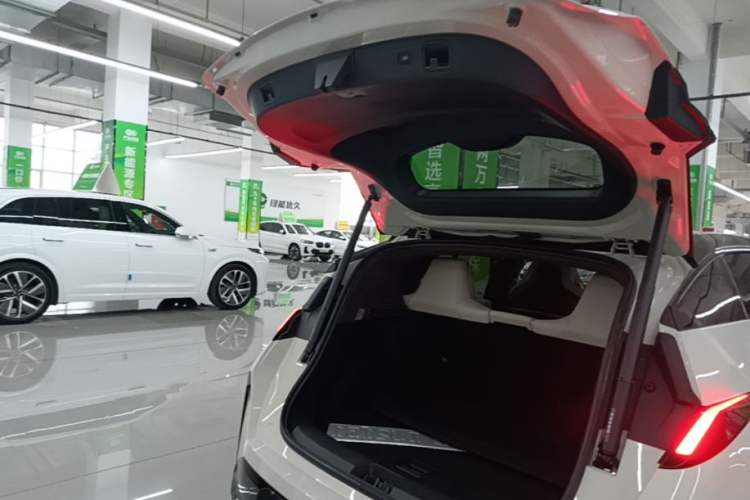 Used Zeekr X 2025 Four-Seater Rear-Drive Cube Version Trunk