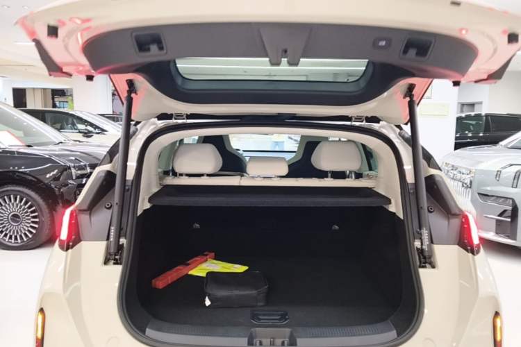 Used Zeekr X 2025 5-Seater Long-Range Version Trunk
