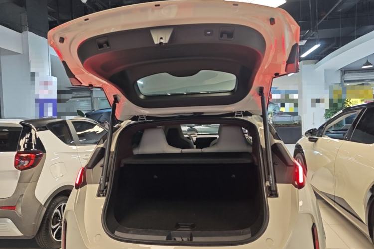 Used Zeekr X 2025 Four-Seater Rear-Drive Cube Version Trunk