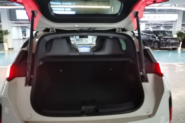 Used Zeekr X 2025 Four-Seater Rear-Drive Cube Version Trunk
