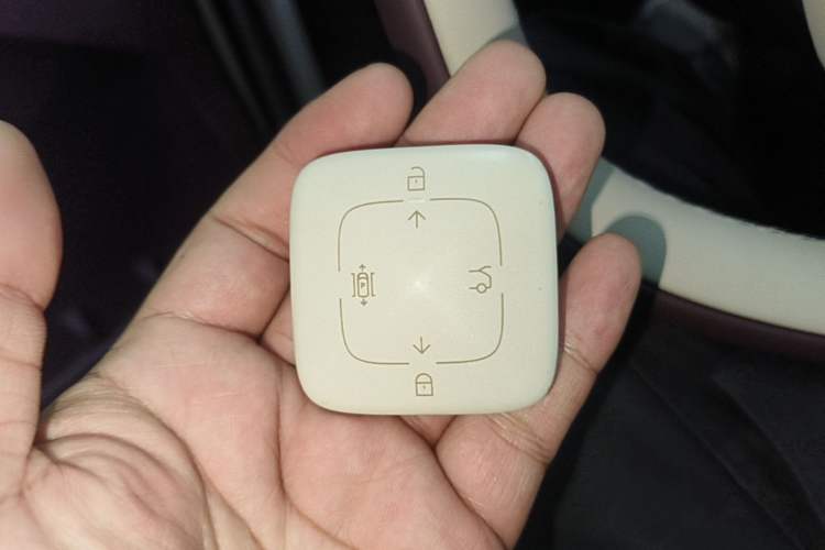 Used Zeekr X 2025 Four-Seater Rear-Drive Cube Version Vehicle Key