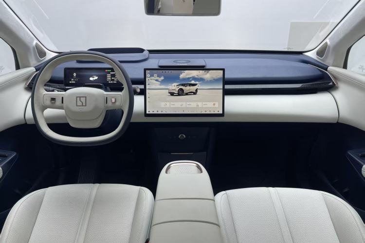 Used Zeekr X 2025 5-Seater Long-Range Version Center Console
