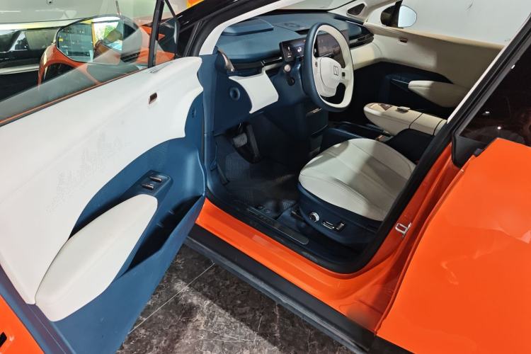 Used Zeekr X 2025 5-Seater Long-Range Version Driver Seat