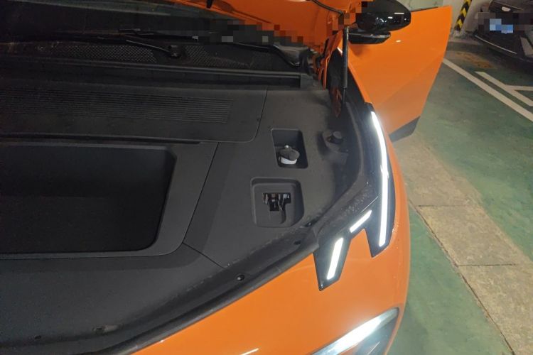 Used Zeekr X 2025 5-Seater Long-Range Version Engine Bay Left