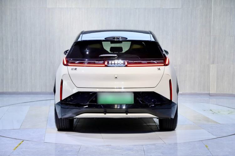 Used Zeekr X 2025 5-Seater Long-Range Version Exterior 6