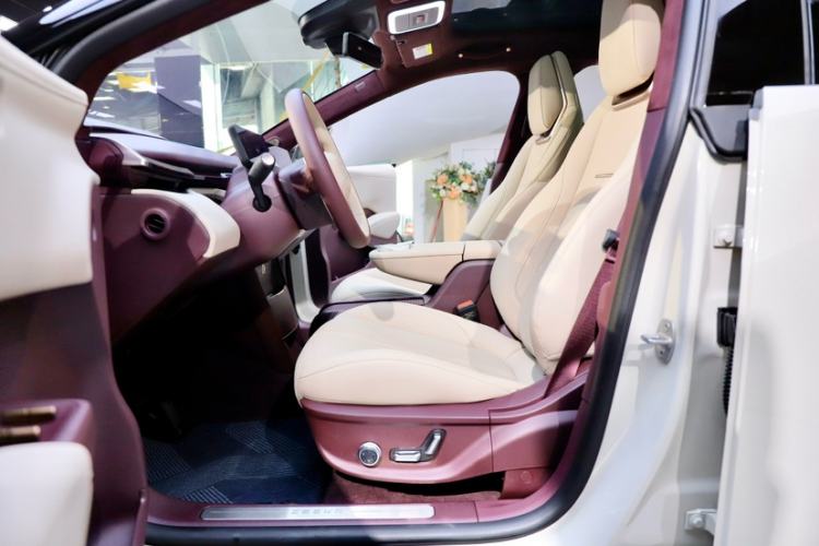 Used Zeekr X 2025 5-Seater Long-Range Version Interior 2