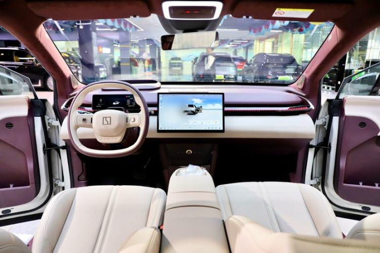 Used Zeekr X 2025 5-Seater Long-Range Version Interior 3