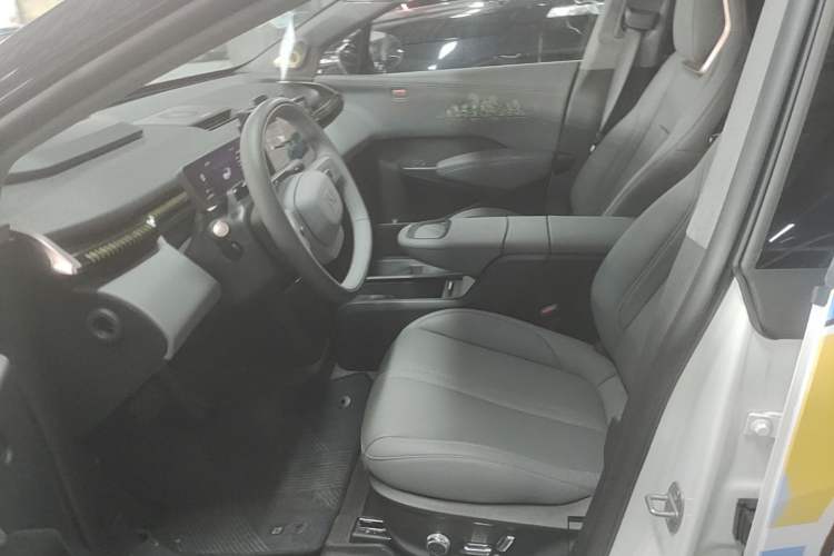 Used Zeekr X 2025 5-Seater Long-Range Version Left Front Seat