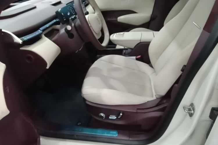Used Zeekr X 2025 Four-Seater Rear-Drive Cube Version Left Front Seat