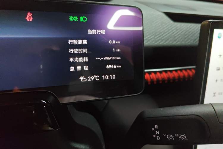 Used Zeekr X 2025 5-Seater Long-Range Version Odometer Close Up
