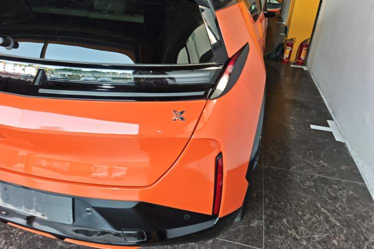 Used Zeekr X 2025 5-Seater Long-Range Version Right Rear Taillight