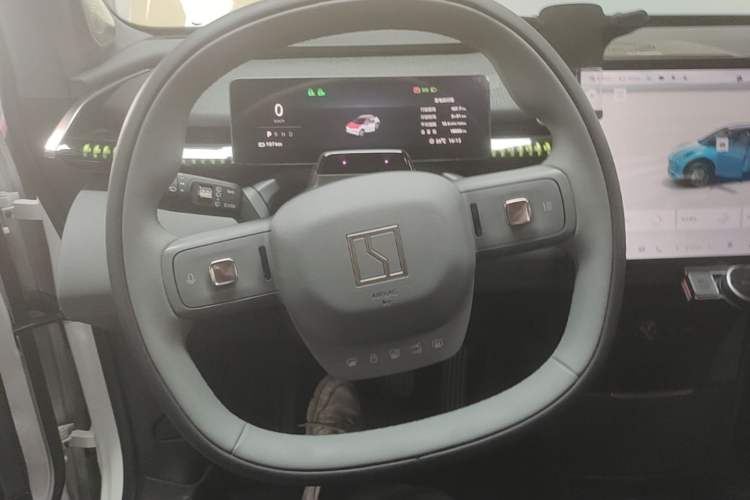 Used Zeekr X 2025 5-Seater Long-Range Version Steering Wheel
