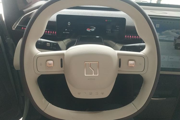 Used Zeekr X 2025 5-Seater Long-Range Version Steering Wheel