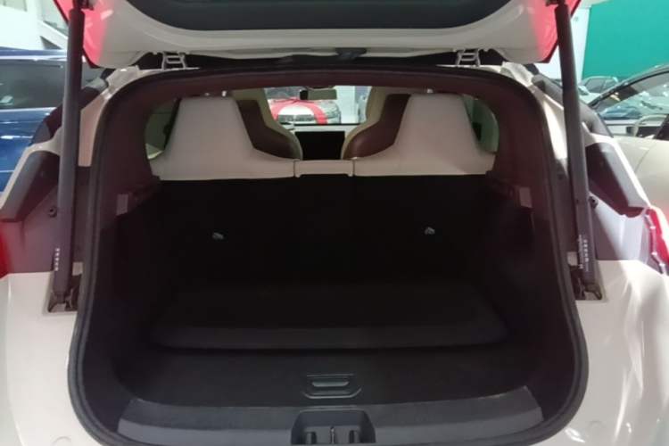 Used Zeekr X 2025 Four-Seater Rear-Drive Cube Version Trunk
