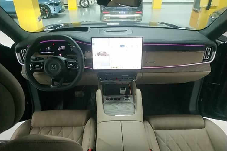 Used Zeekr 8X 2026 Model Max Edition 55kWh Center Console
