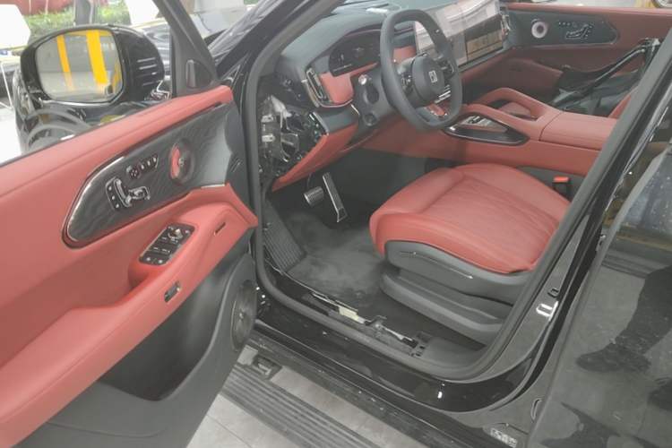 Used Zeekr 8X 2026 Model Ultra Edition 70kWh Driver Seat