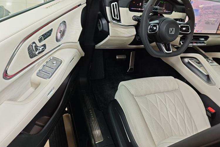 Used Zeekr 8X 2026 Model Ultra Edition 70kWh Driver Seat