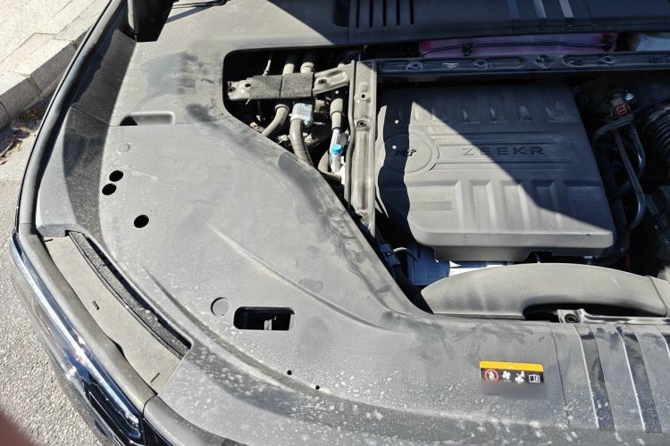 Used Zeekr 8X 2026 Model Ultra+ Edition 70kWh Engine Bay Right