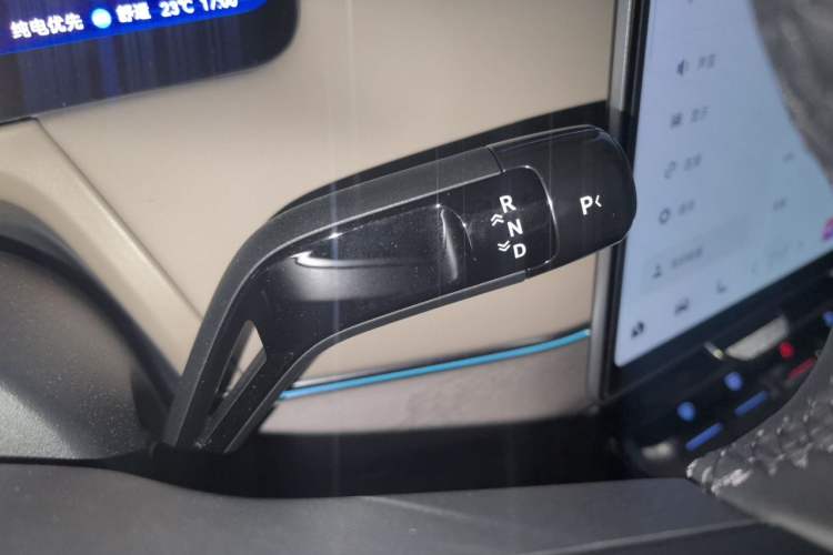 Used Zeekr 8X 2026 Model Ultra+ Edition 70kWh Gear Lever
