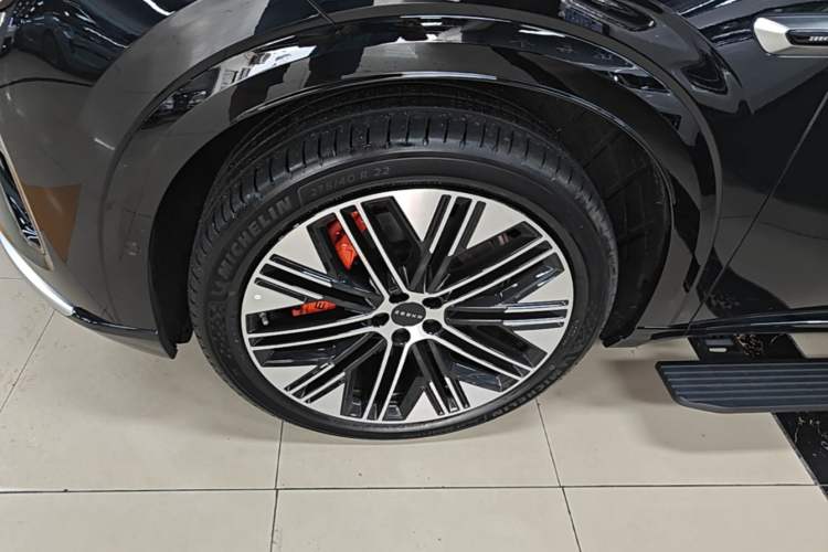 Used Zeekr 8X 2026 Model Ultra+ Edition 70kWh Left Front Wheel Hub