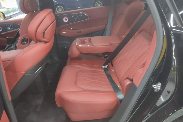 Used Zeekr 8X 2026 Model Ultra Edition 70kWh Left Rear Seat