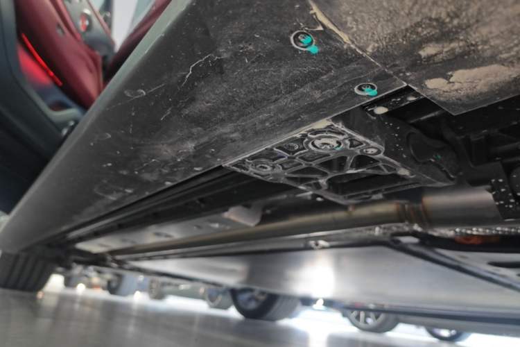 Used Zeekr 8X 2026 Model Ultra+ Edition 70kWh Left Side Sill