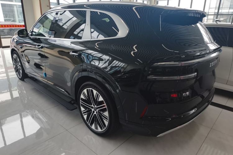 Used Zeekr 8X 2026 Model Ultra Edition 70kWh Rear Left 45 Deg