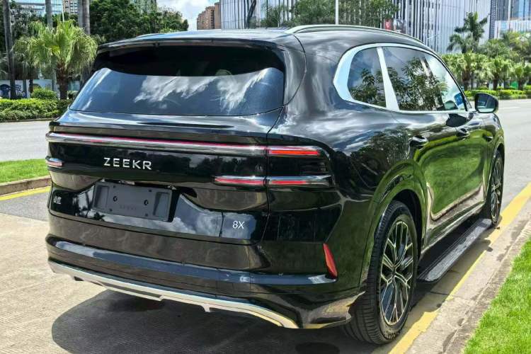 Used Zeekr 8X 2026 Model Max Edition 55kWh Rear Right 45 Deg