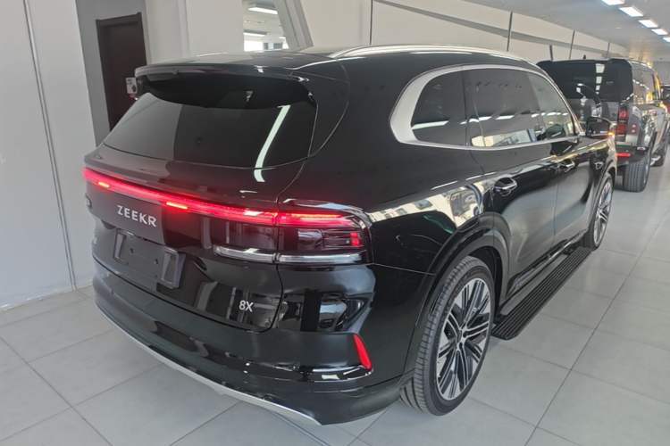 Used Zeekr 8X 2026 Model Ultra+ Edition 70kWh Rear Right 45 Deg