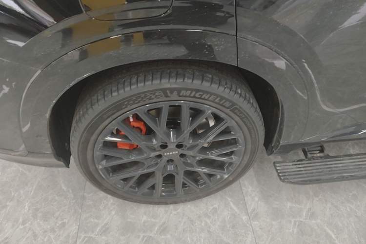 Used Zeekr 8X 2026 Model Ultra Edition 70kWh Right Rear Wheel Hub