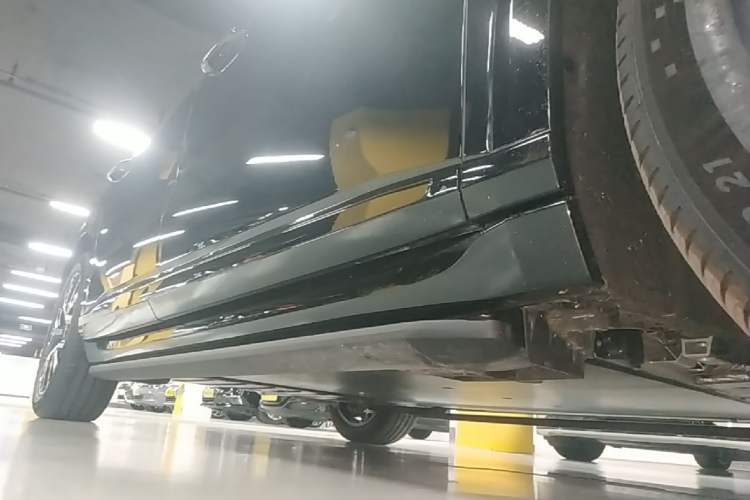 Used Zeekr 8X 2026 Model Max Edition 55kWh Right Side Sill