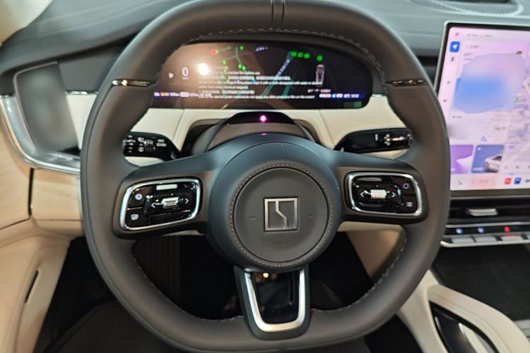 Used Zeekr 8X 2026 Model Ultra Edition 70kWh Steering Wheel
