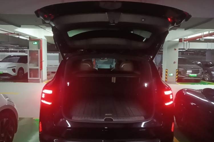 Used Zeekr 8X 2026 Model Ultra Edition 55kWh Trunk