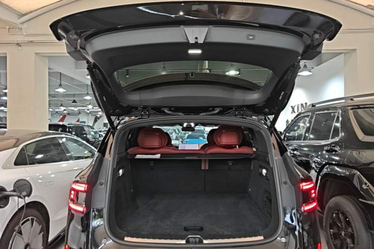 Used Zeekr 8X 2026 Model Ultra Edition 70kWh Trunk