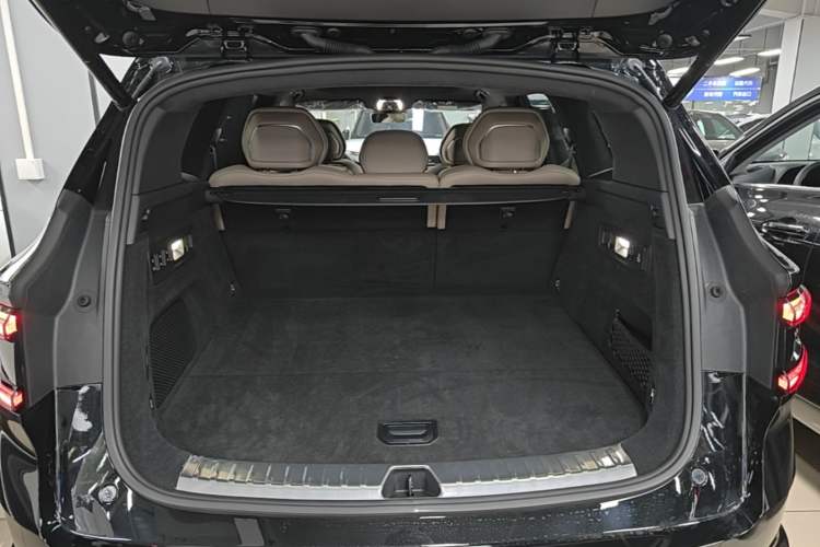Used Zeekr 8X 2026 Model Ultra+ Edition 70kWh Trunk