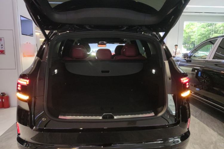 Used Zeekr 8X 2026 Model Ultra Edition 55kWh Trunk