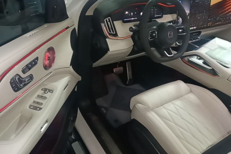 Used Zeekr 8X 2026 Model Ultra+ Edition 70kWh Driver Seat