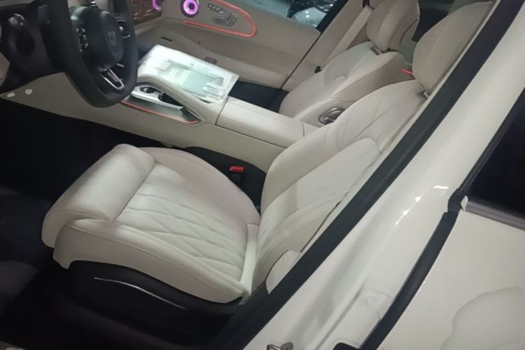 Used Zeekr 8X 2026 Model Ultra+ Edition 70kWh Left Front Seat