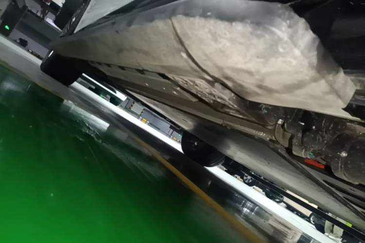 Used Zeekr 8X 2026 Model Ultra+ Edition 70kWh Left Side Sill