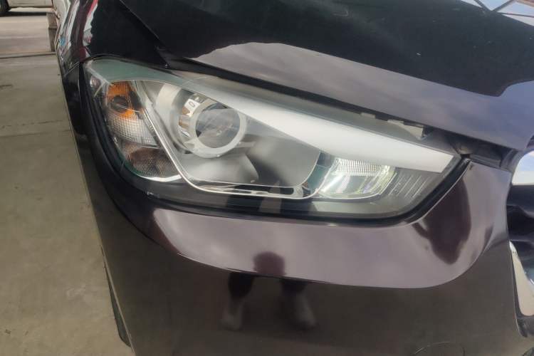 Used Zinoro 60H 2017 Standard Model Right Front Headlight