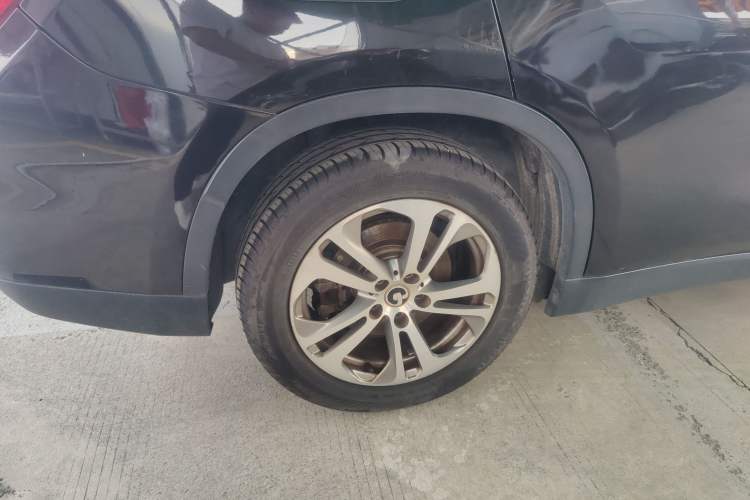 Used Zinoro 60H 2017 Standard Model Right Rear Wheel Hub