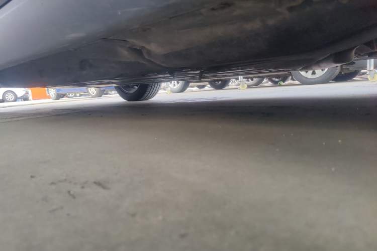 Used Zinoro 60H 2017 Standard Model Right Side Sill