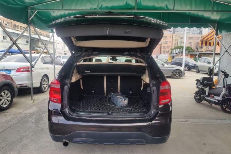 Used Zinoro 60H 2017 Standard Model Trunk
